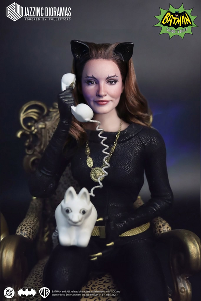 Catwoman (Julie Newmar) 1/6 Scale Figure - Deluxe Edition