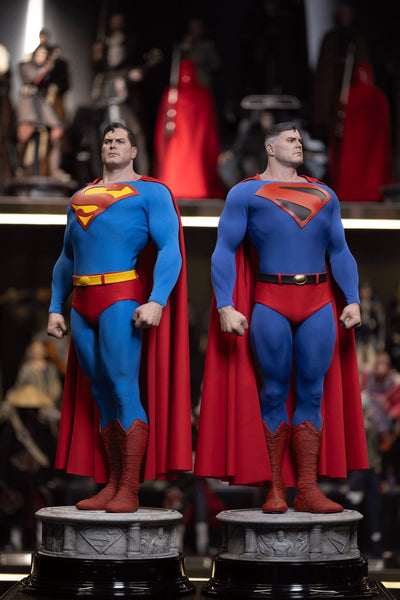 Superman (Dual) Comic Origins 1/4 Scale Statue