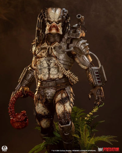 Predator 1/2 Scale Statue