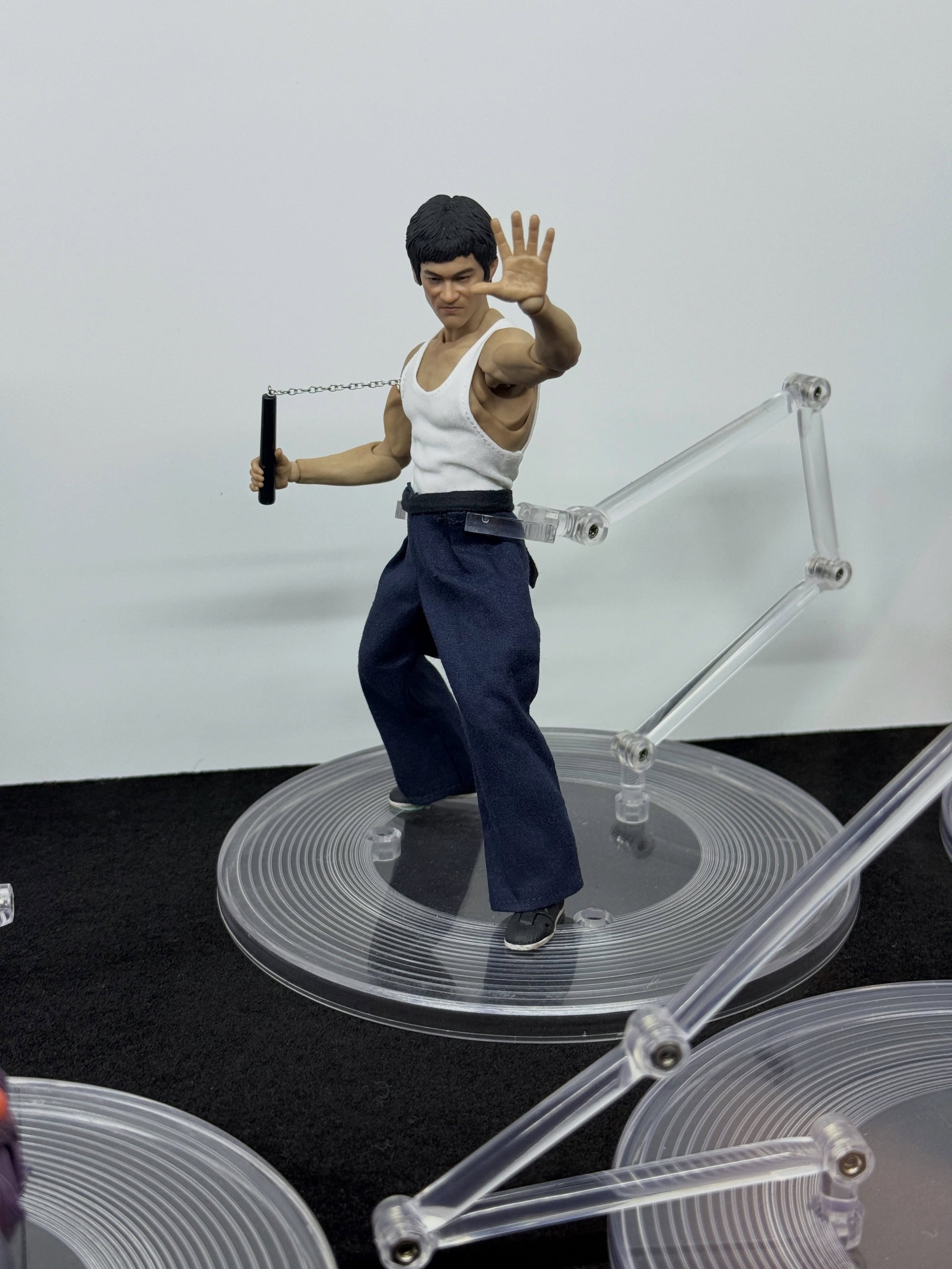Bruce Lee (Kung Fu Outfit) InArt 1/12 Scale Figure - Spec Fiction Shop