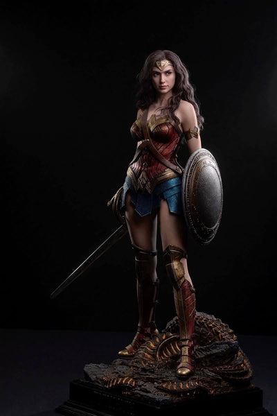 Wonder Woman (2017) Hyperreal Movie 1/6 Scale Statue