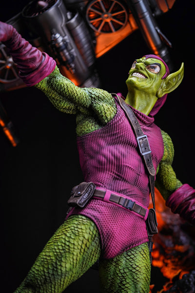Green Goblin (Ver. B) 1/4 Scale Statue by by Dying Star Designs