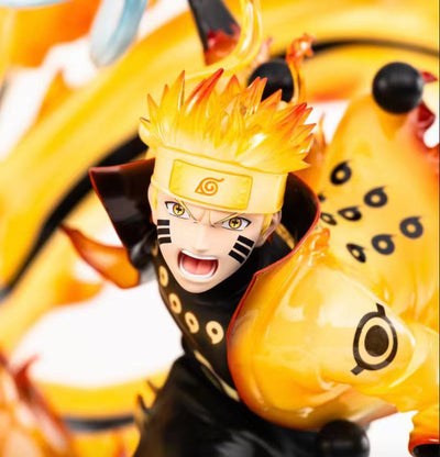 Naruto and Kyuubi 1/7 Scale Statue