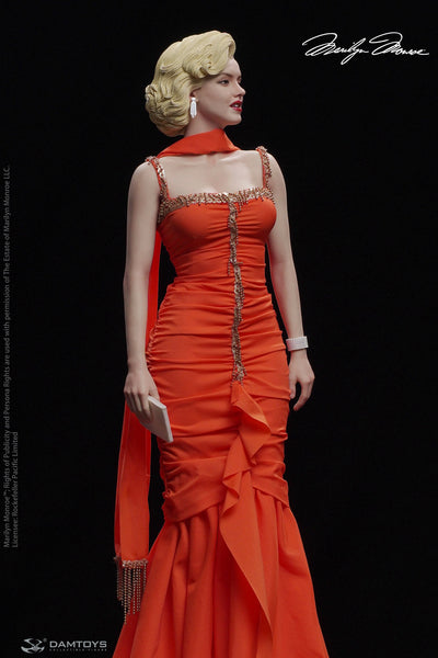 Gentleman Prefer Blondes (1953) Marilyn Monroe 1/6 Scale Statue