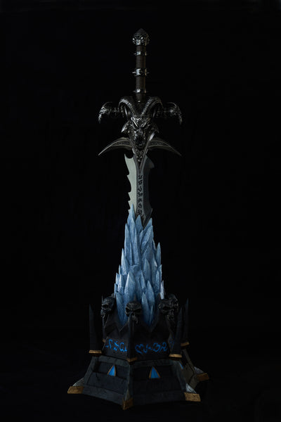 World of Warcraft - Frostmourne Sword Ice Pedestal