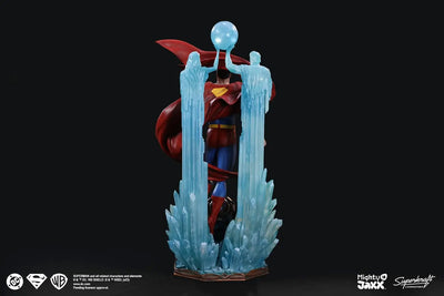 Superman Birth of Hope (S Cape Flowing Up) Statue