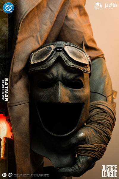 Zack Snyder's Justice League - Knightmare Batman Life-Size Bust