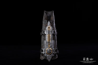 Assassin's Creed: Black Flag Resynced - Animus Edward Kenway Hidden Blade Life-Size Replica