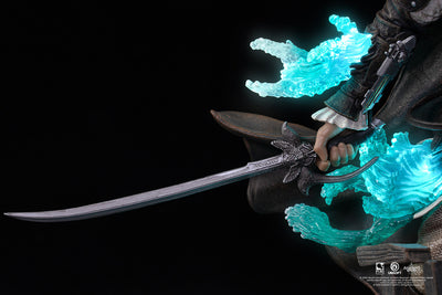 Assassin's Creed: Black Flag Resynced - Animus Edward Kenway 1/8 Scale Statue