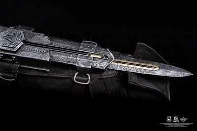 Assassin's Creed: Black Flag Resynced - Animus Edward Kenway Hidden Blade Life-Size Replica