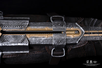 Assassin's Creed: Black Flag Resynced - Animus Edward Kenway Hidden Blade Life-Size Replica