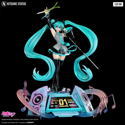 Hatsune Miku 1/6 Scale Statue