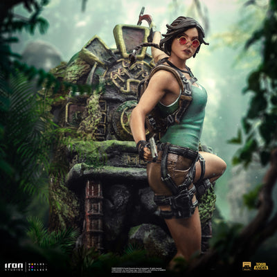 Tomb Raider - Lara Croft Deluxe Art Scale 1/10