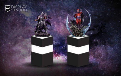 Black Light-Up Pedestal by DisplayStation