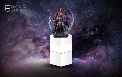 White Light-Up Pedestal By DisplayStation