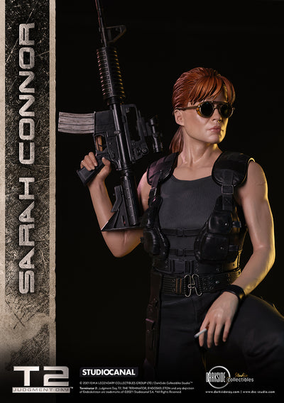 Terminator 2: Judgement Day - Sarah Connor (Regular) 1/3 Scale Statue