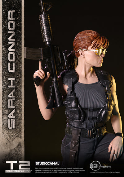 Terminator 2: Judgement Day - Sarah Connor (Regular) 1/3 Scale Statue