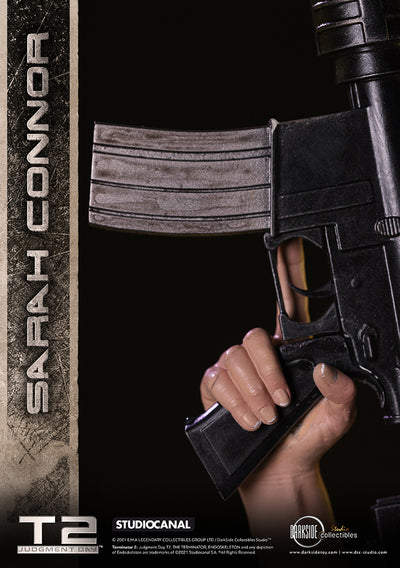 Terminator 2: Judgement Day - Sarah Connor (Regular) 1/3 Scale Statue