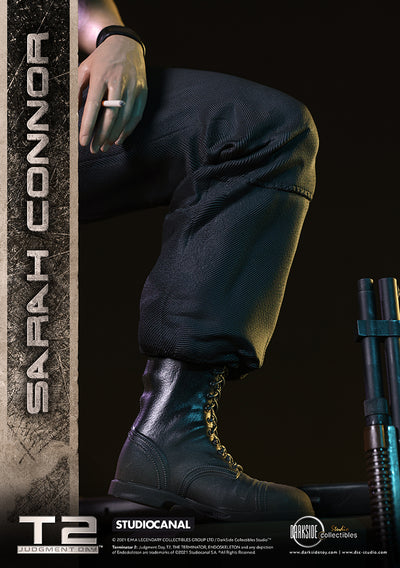 Terminator 2: Judgement Day - Sarah Connor (Regular) 1/3 Scale Statue
