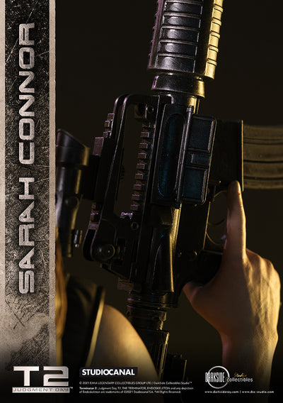 Terminator 2: Judgement Day - Sarah Connor (Regular) 1/3 Scale Statue