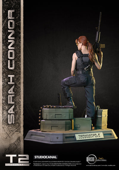 Terminator 2: Judgement Day - Sarah Connor (Regular) 1/3 Scale Statue