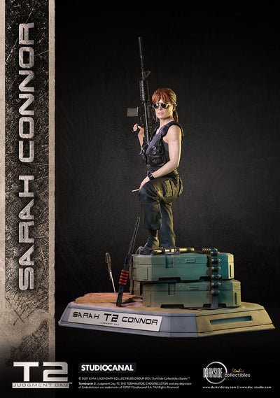 Terminator 2: Judgement Day - Sarah Connor (Regular) 1/3 Scale Statue