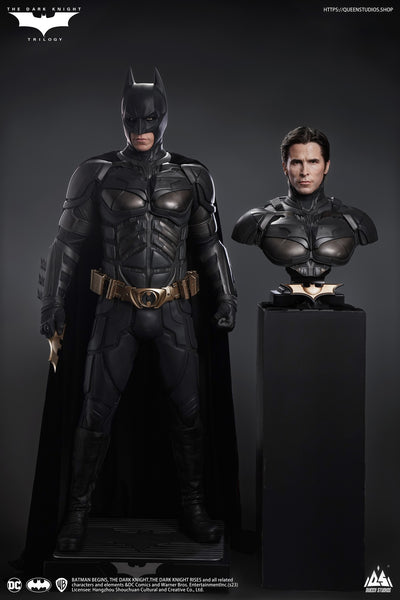 The Dark Knight - Batman (Ultimate Ed. - Armory) Life-Size Statue