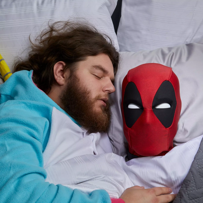 Marvel Legends Series - Deadpool Premium Interactive Head