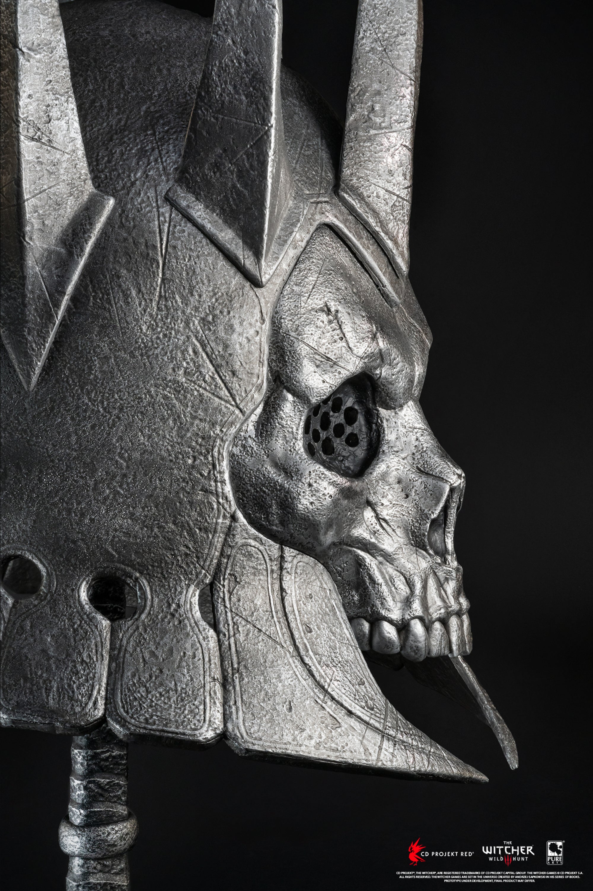 The Witcher 3 - Eredin Helmet Life-Size Replica