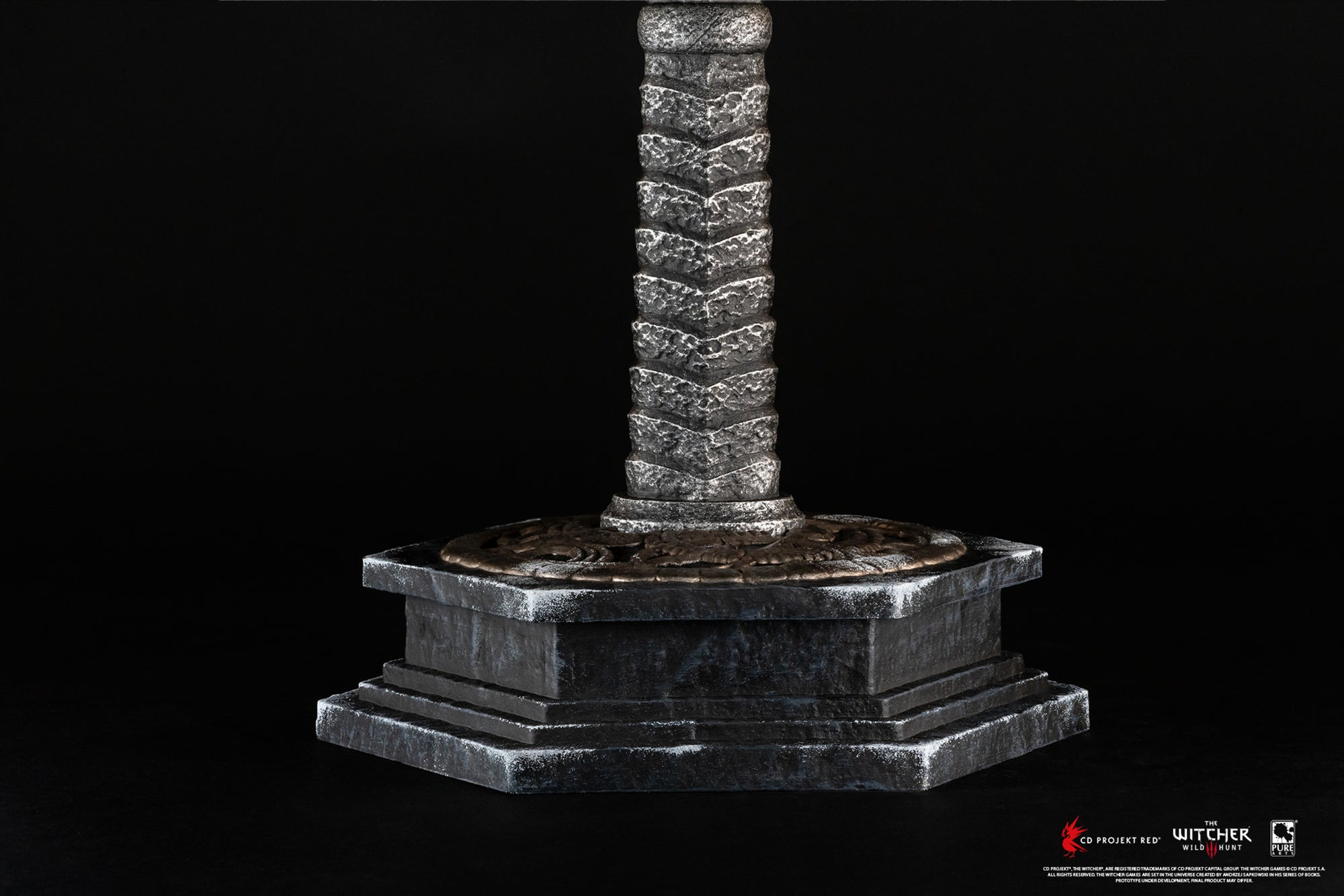 The Witcher 3 - Eredin Helmet Life-Size Replica