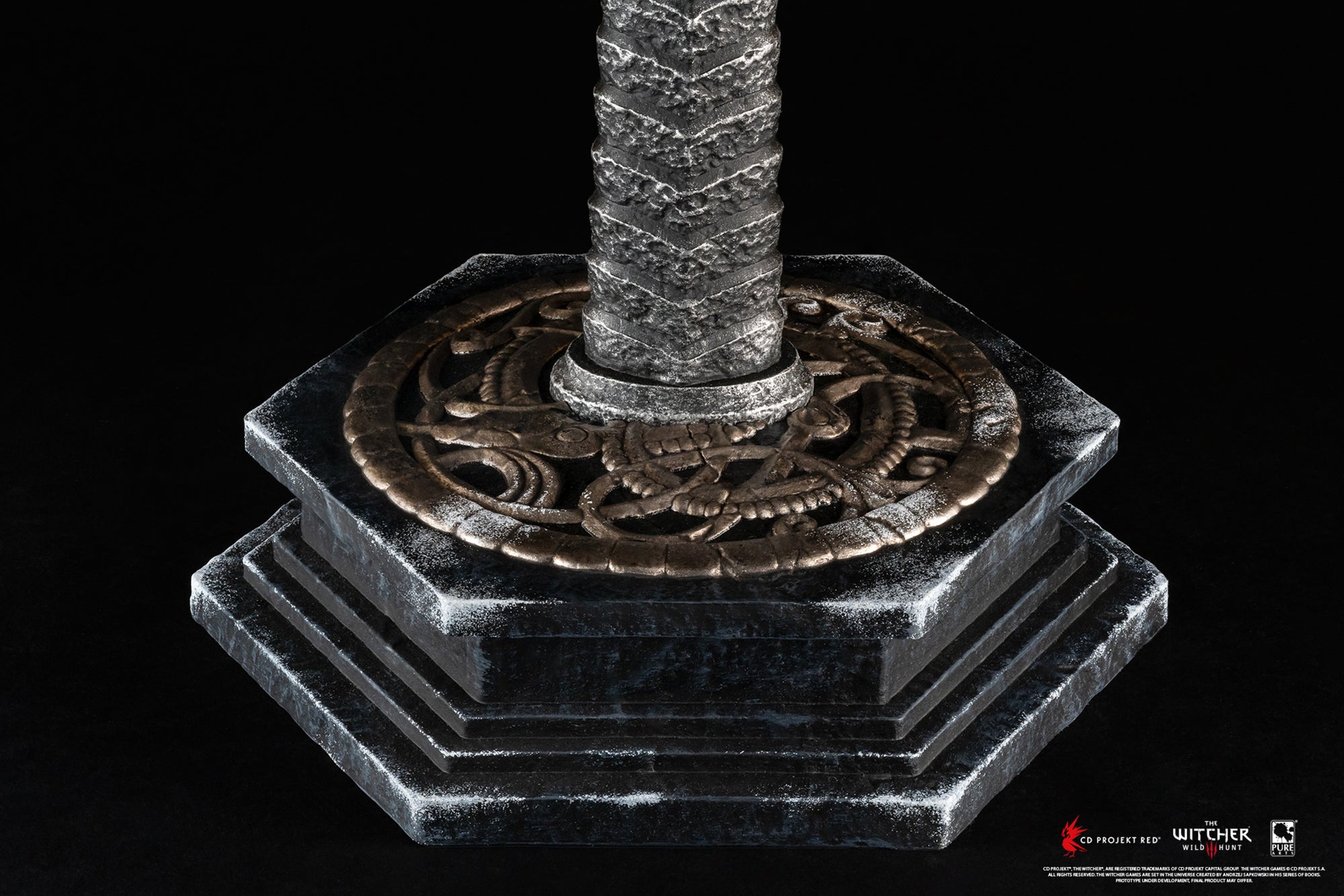 The Witcher 3 - Eredin Helmet Life-Size Replica