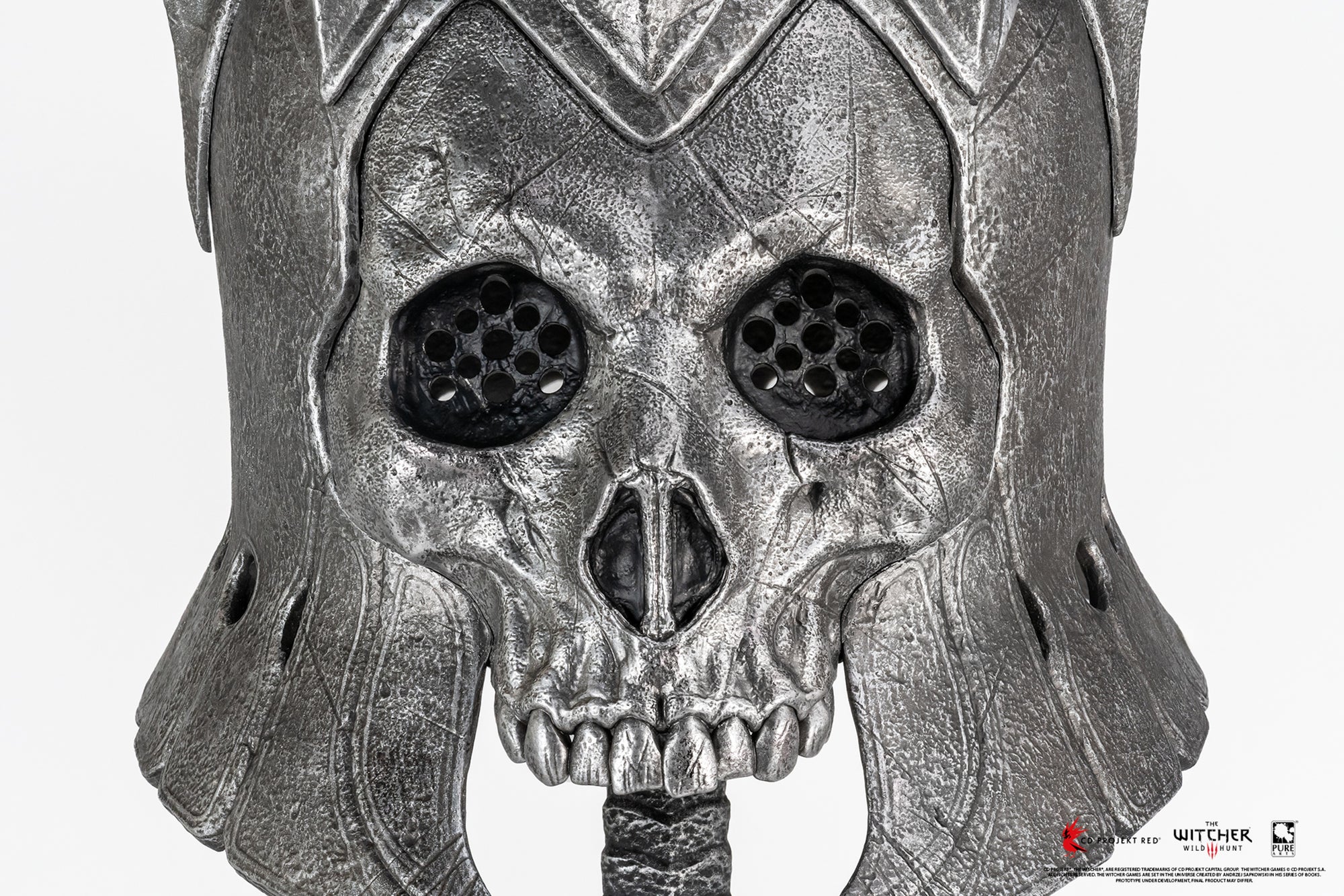 The Witcher 3 - Eredin Helmet Life-Size Replica