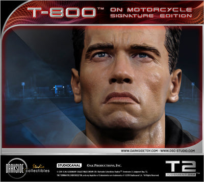 Terminator 2 - T-800 on Motorcycle (Regular) Signature Edition 1/4 Scale Statue