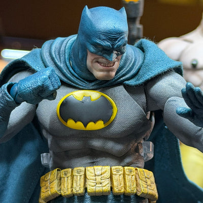 Batman: The Dark Knight Returns (1986) - Batman InArt 1/12 Scale Figure