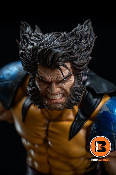 Ultimate Wolf 1/4 Scale Statue