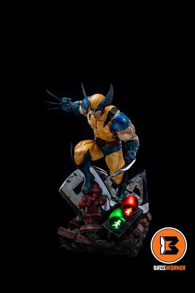 Ultimate Wolf 1/4 Scale Statue