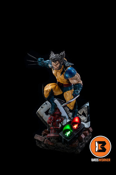 Ultimate Wolf 1/4 Scale Statue