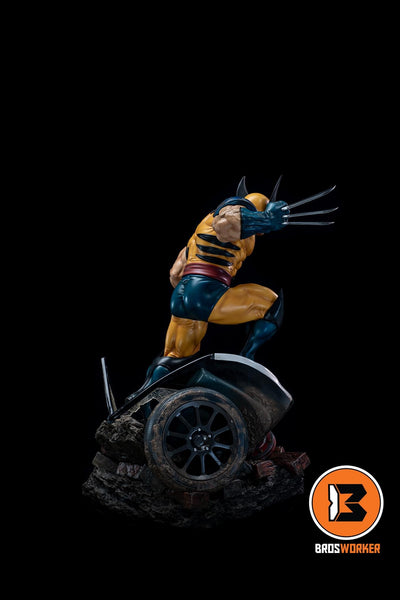 Ultimate Wolf 1/4 Scale Statue