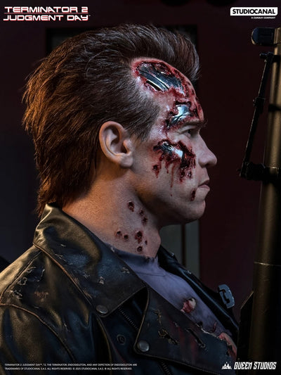 T-800 (Ver. 3) Battle Damaged (Mechanical) Life-Size Bust by Queen Studios