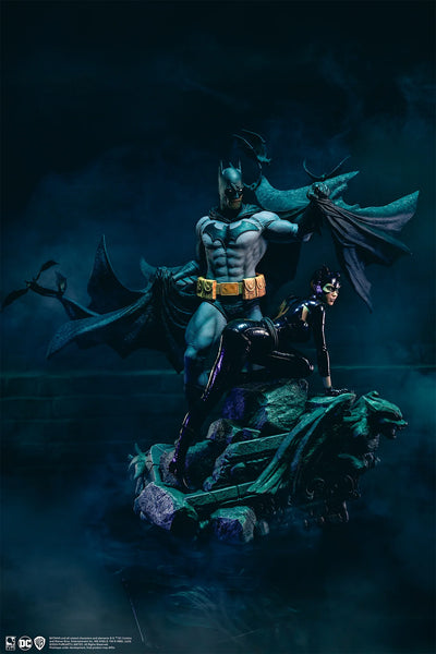 Batman & Catwoman 1/4 Scale Statue