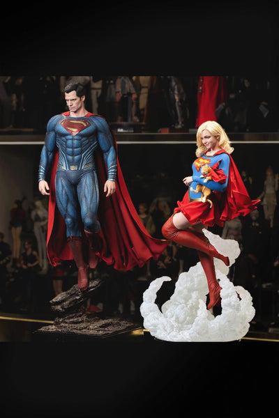 Supergirl 1/3 Scale Statue