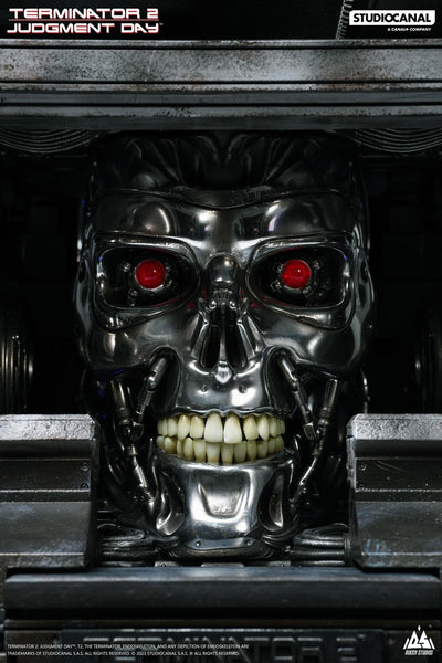 T-800 Ver. 2 (Static) Life-Size Bust