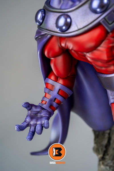 Ultimate Magneto 1/4 Scale Statue by Brosworker Studio