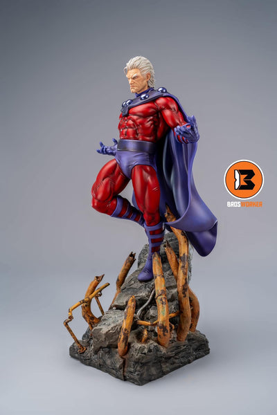 Ultimate Magneto 1/4 Scale Statue by Brosworker Studio