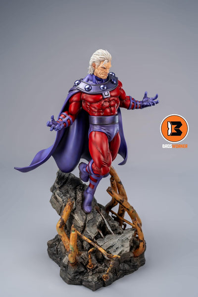 Ultimate Magneto 1/4 Scale Statue by Brosworker Studio