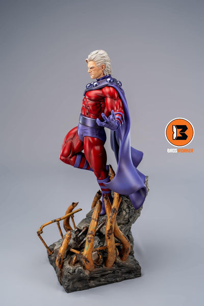 Ultimate Magneto 1/4 Scale Statue by Brosworker Studio