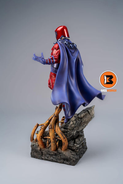 Ultimate Magneto 1/4 Scale Statue by Brosworker Studio