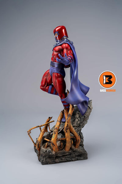 Ultimate Magneto 1/4 Scale Statue by Brosworker Studio