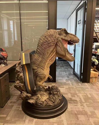 Jurassic World - Tyrannosaurus Rex 1/3 Scale Bust