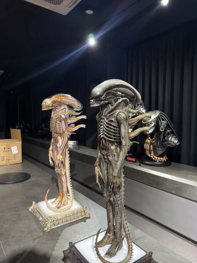 Alien - Giger Xenomorph 1/3 Scale Staute by Deep Tale